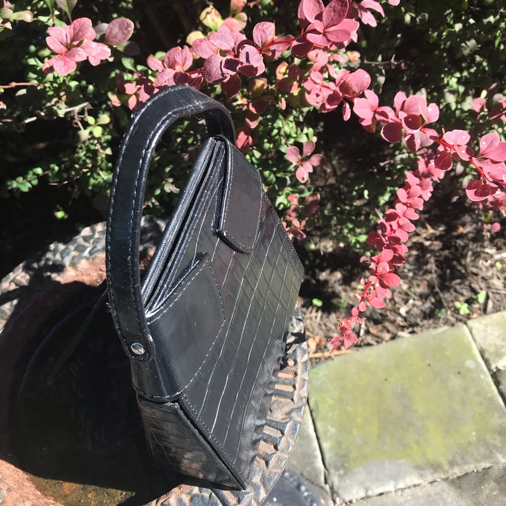 Mini Black Bag - Picture 7 of 10